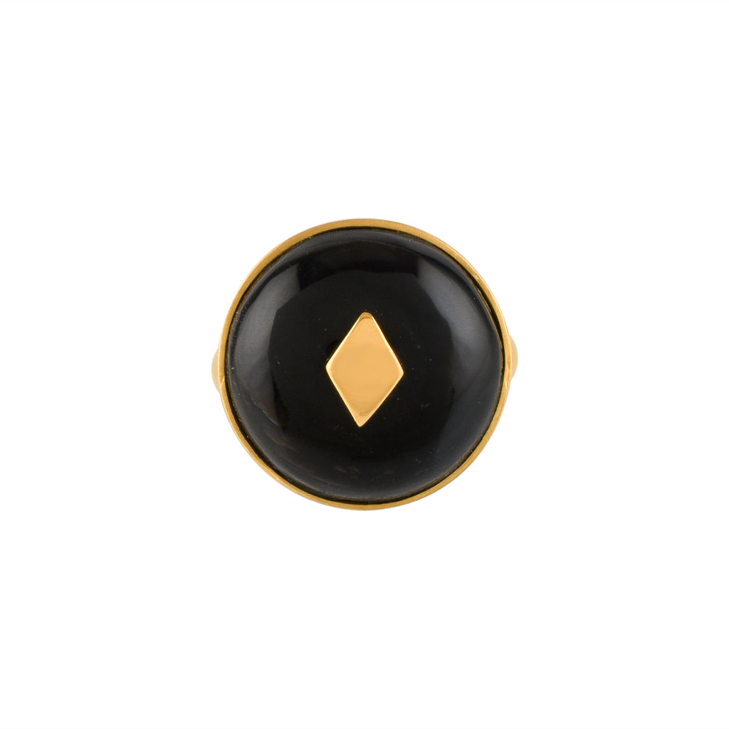 Black circular horn with central diamond-shaped feature on a white background.